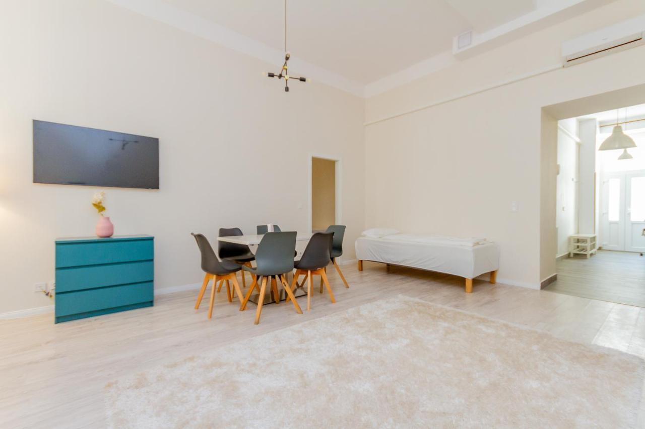 Dohany Str Downtown Apartment บูดาเปสต์ ภายนอก รูปภาพ